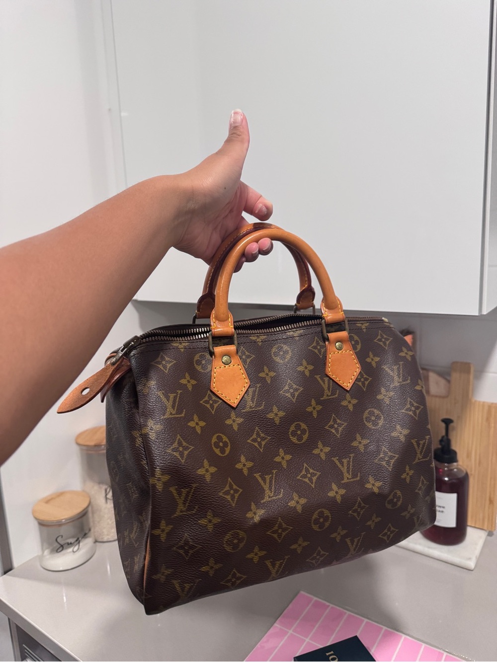 Louis Vuitton Monogram speedy 30
